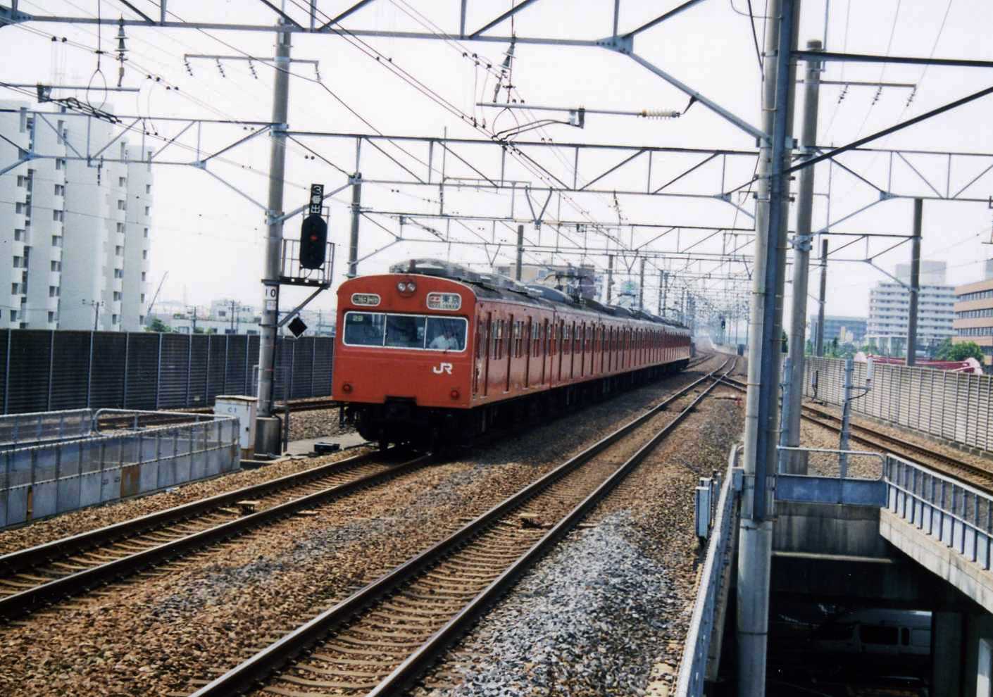 知人の方に貸して頂いた写真(国鉄101系＆103系(301系)) : 風来狐の鉄道雑記