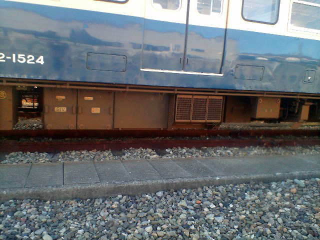 幕張の113系 : 風来狐の鉄道雑記