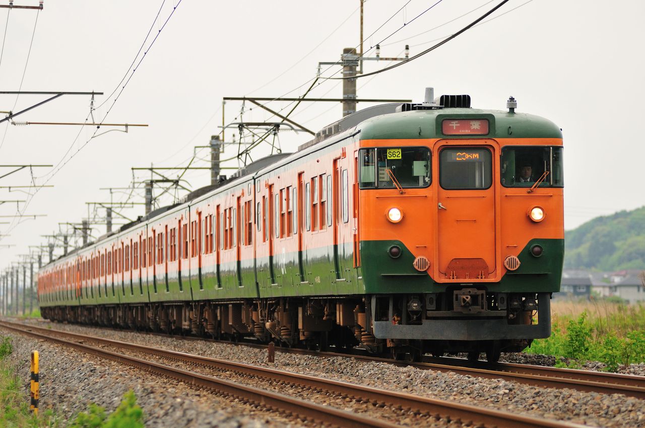 113系 湘南色 幕張電車区 S62編成 ６両セット 113系 湘南色 幕張電車区 S62編成 6両セット - メルカリ