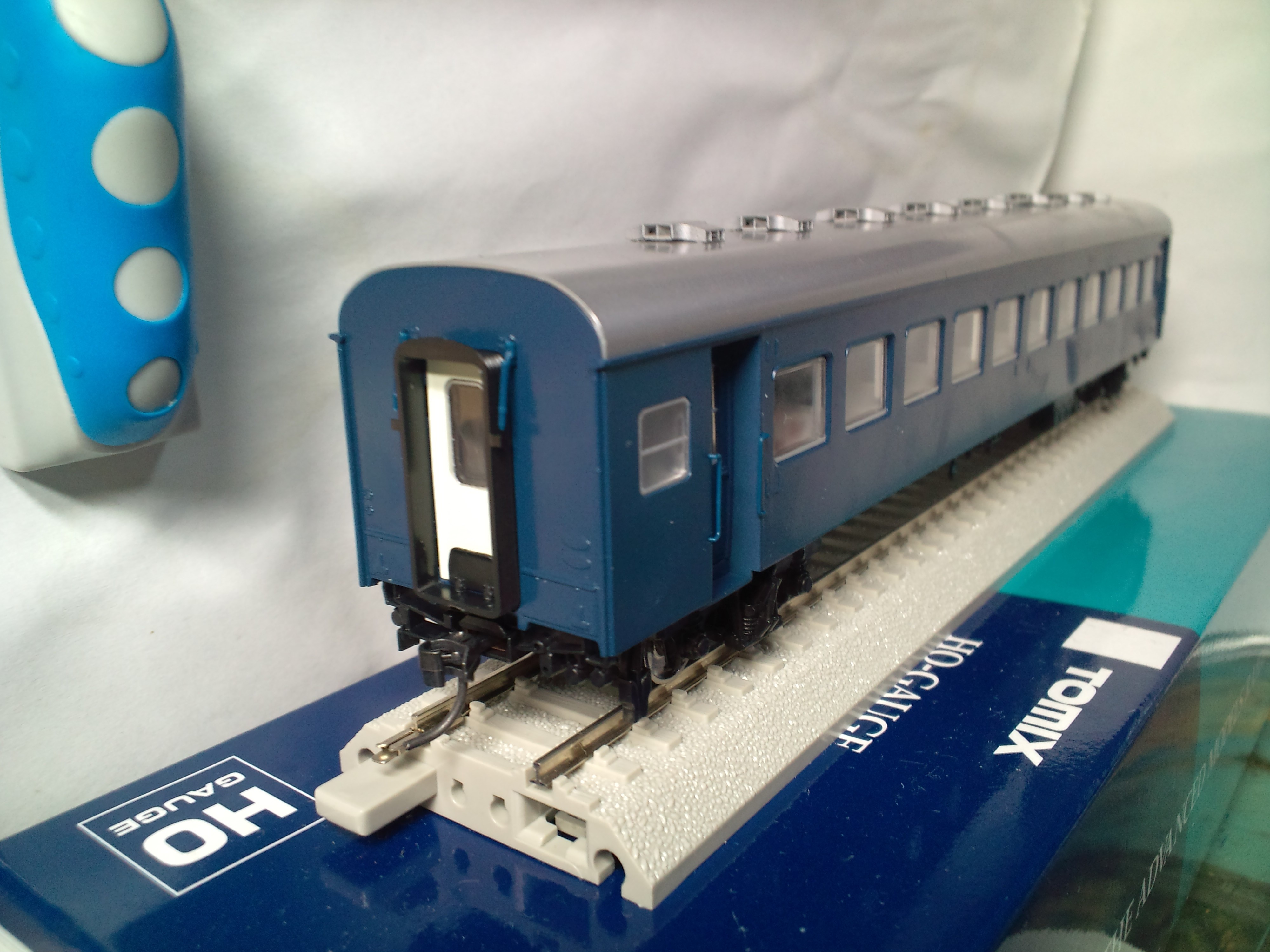 トミックス(1/80) ナハ10(ナハ11) 青 : 風来狐の鉄道雑記