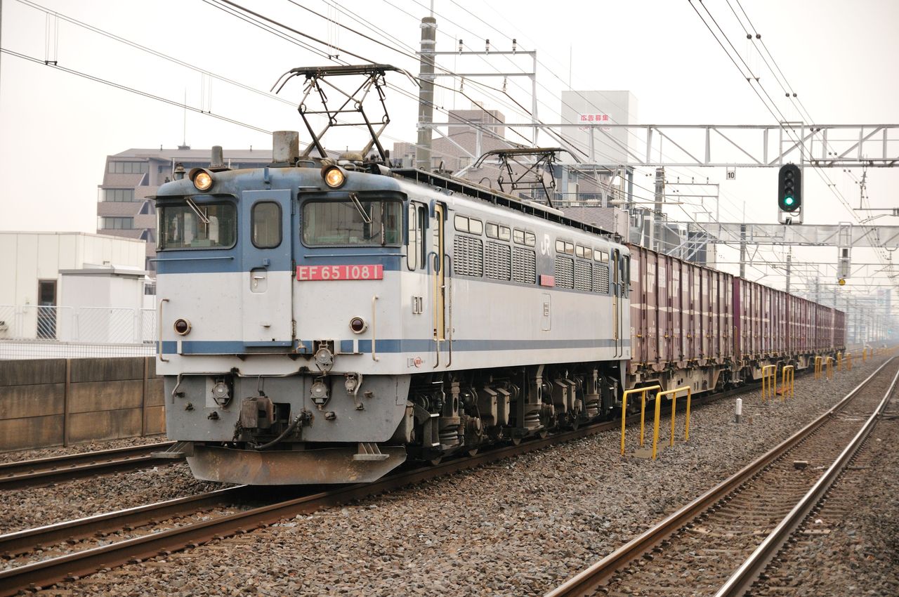 Ef65 昭和52年1次債務車の日陰者 Ef65 1000番台 1117号機 風来狐の鉄道雑記