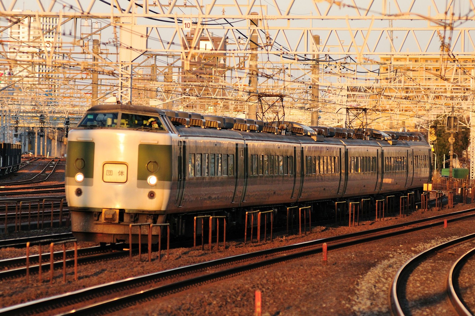 189系 (旧)あさま色 成田臨(団体) : 風来狐の鉄道雑記