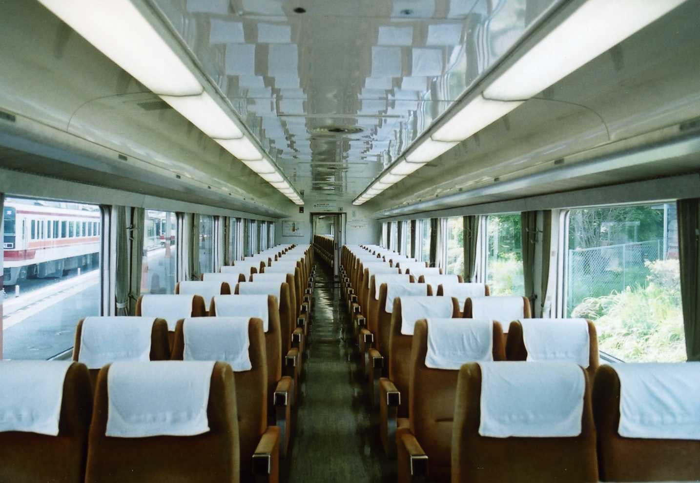 東武350系 353F 臨時特急きりふり240号に乗車 : 風来狐の鉄道雑記