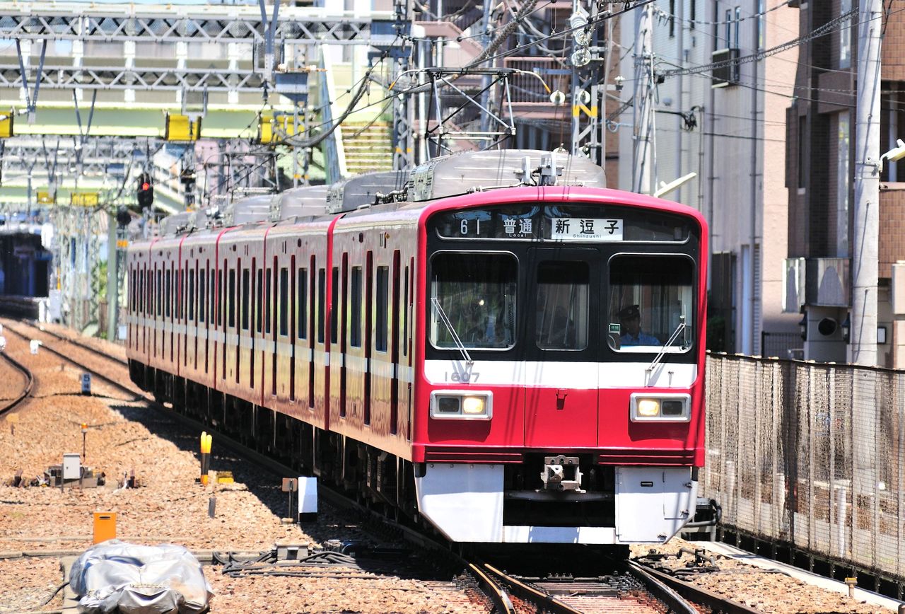 久々の京急方面。京急2000形(3扉) 8両固定編成を撮りに : 風来狐の鉄道雑記