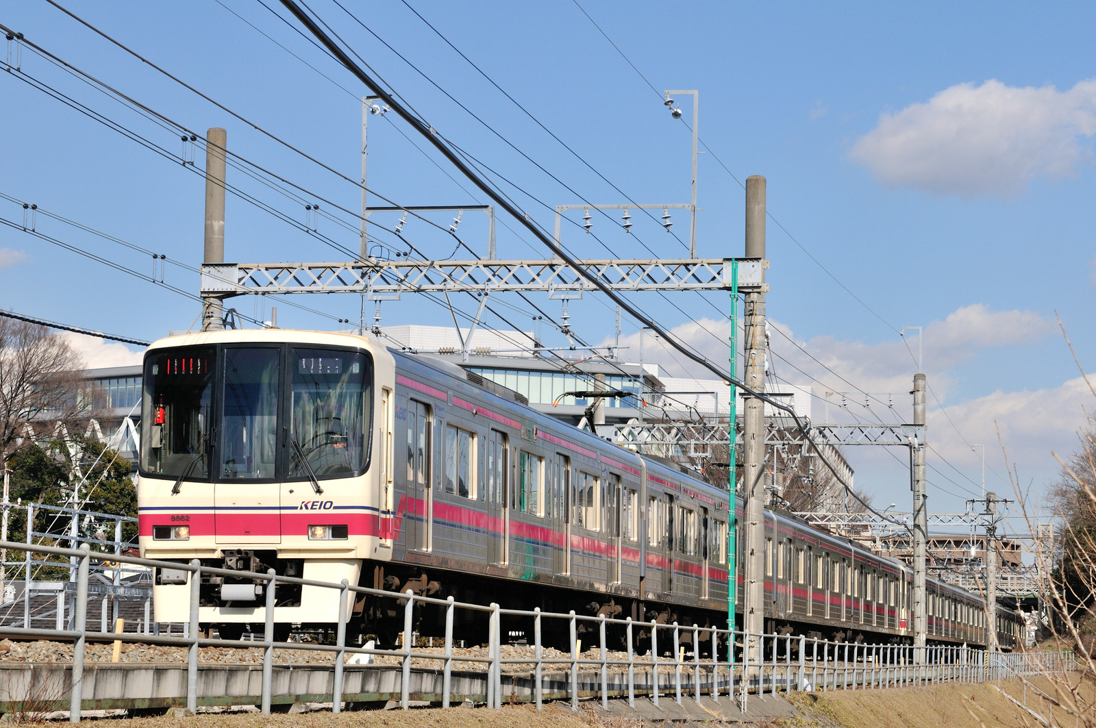 久しぶりの京王車の撮影 : 風来狐の鉄道雑記