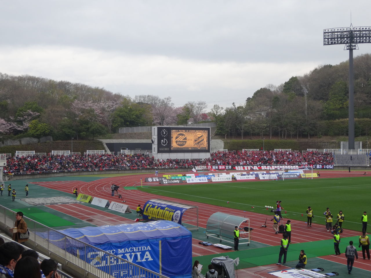ｊ２第６節 Fc町田ゼルビア Vs 北海道コンサドーレ札幌 Journal Bleu