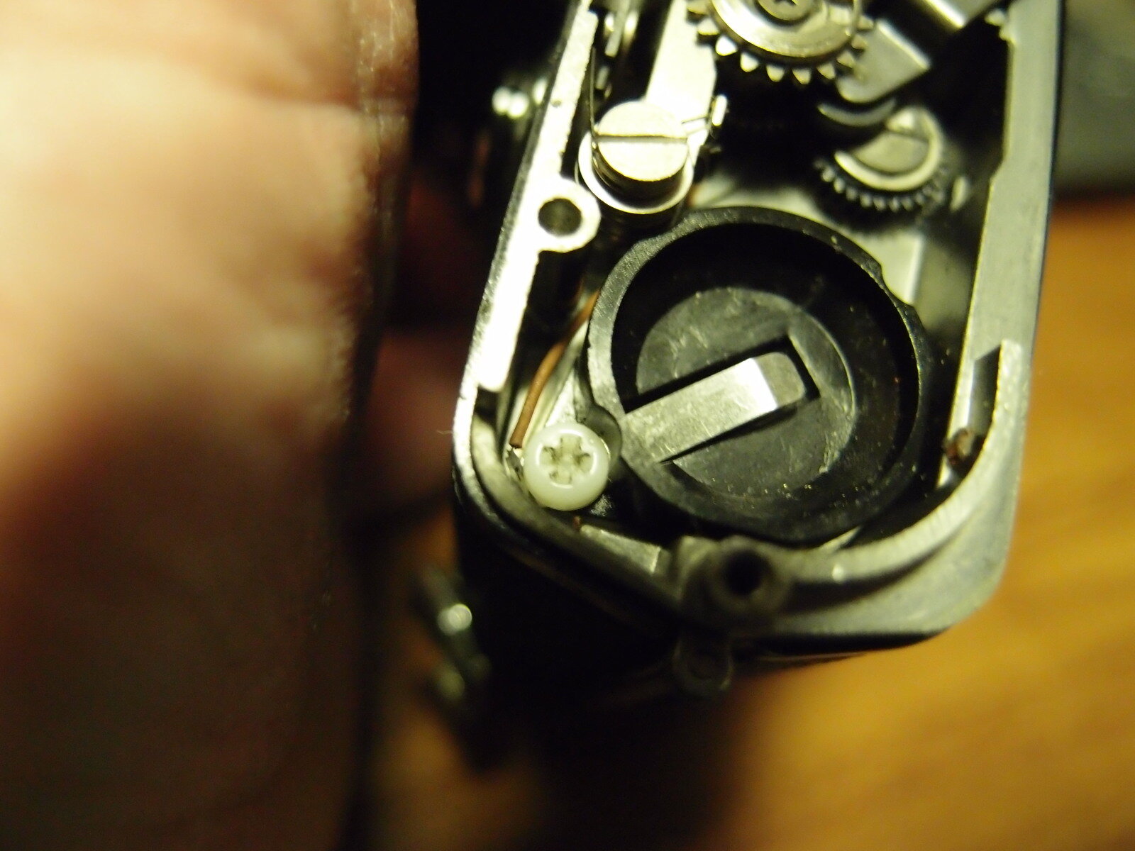 OLYMPUS OM-1（露出計プチ修理） : E-DAYS+α
