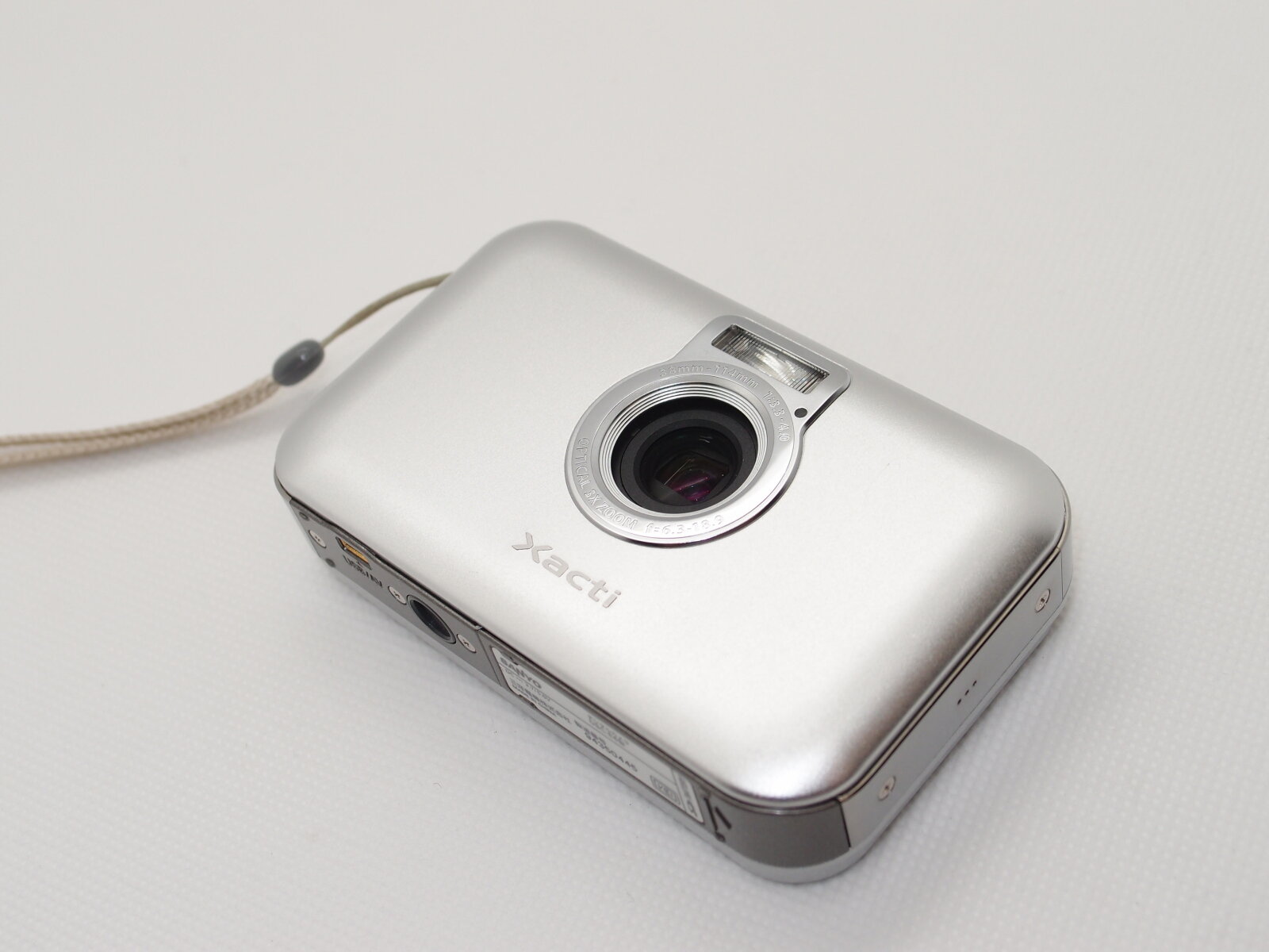 Xacti DSC-E6 : E-DAYS+α