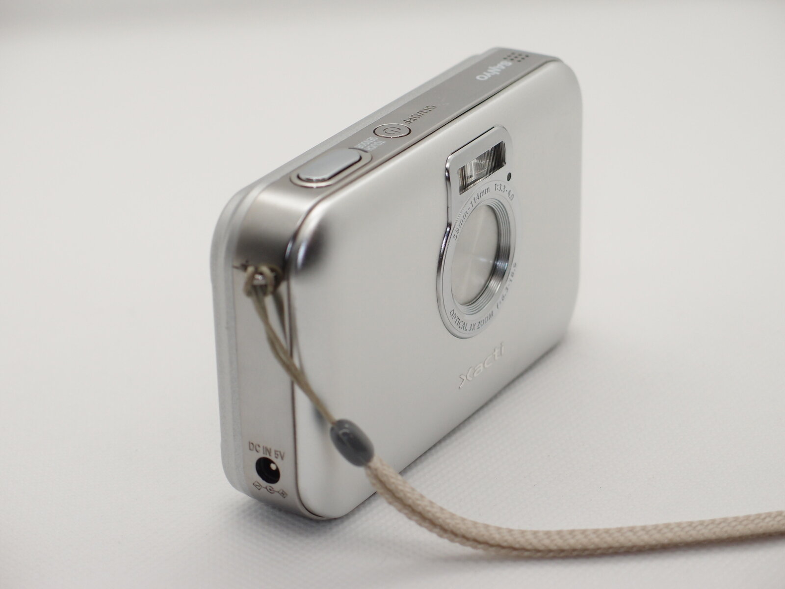 【作例掲載有】サンヨー　Xacti DSC-E6 ゆるデジカメで遊ぼう]かわいいデジカメ！三洋電機Xacti DSC-E6 - YouTube