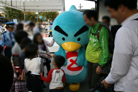 ゆるキャラまつりｉｎ彦根 これは如何なモノでしょうか 編 はばタン の笑顔にありがとう