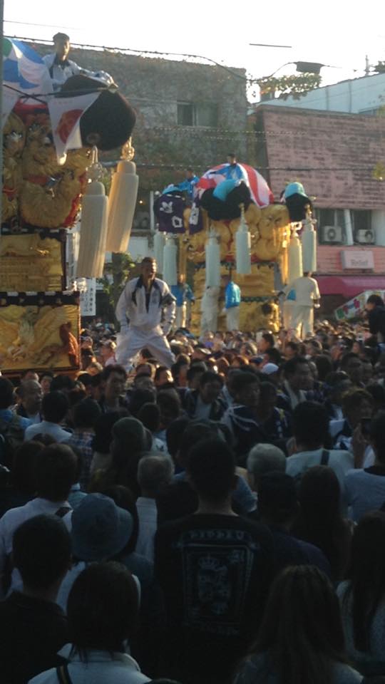 新居浜太鼓台 喧嘩祭り 大江対中須賀 おすすめ旅行記 47都道府県完全制覇 新居浜太鼓台 喧嘩祭り 大江対中須賀 おすすめ旅行記 47都道府県完全制覇