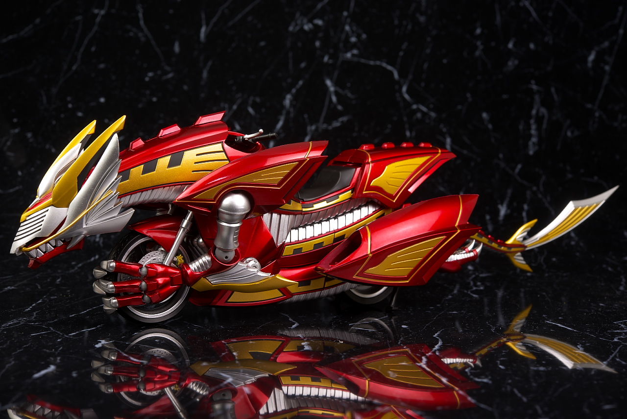 n*5様 S.H.フィギュアーツ　ドラグランザー レビュー】 バンダイ 魂ウェブ商店 S.H.Figuarts ドラグランザー