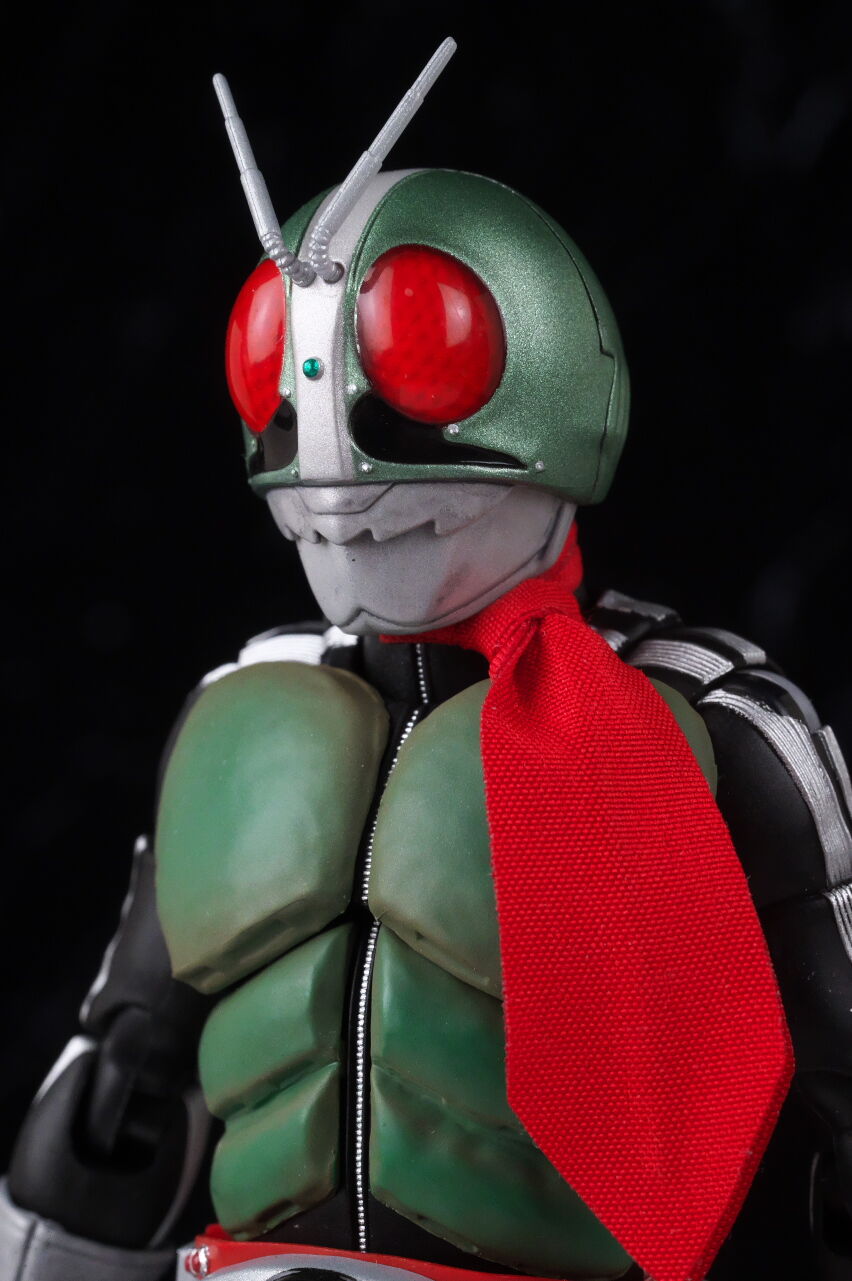 S.H.フィギュアーツ(真骨彫製法) 仮面ライダー新1号 栄光の昭和