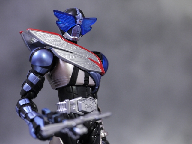 S.H.フィギュアーツ 仮面ライダードレイク レビュー