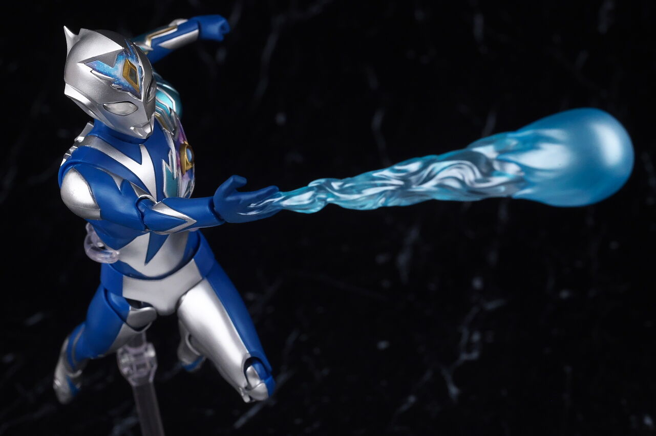 s.hフィギュアーツウルトラマンデッカーフラッシュタイプミラクルタイプ S.H.Figuarts ウルトラマンデッカー ミラクルタイプ