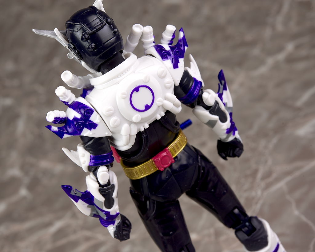 フィギュアーツ 仮面ライダーマッドローグ レビュー】 S.H.Figuarts 仮面ライダーマッドローグ