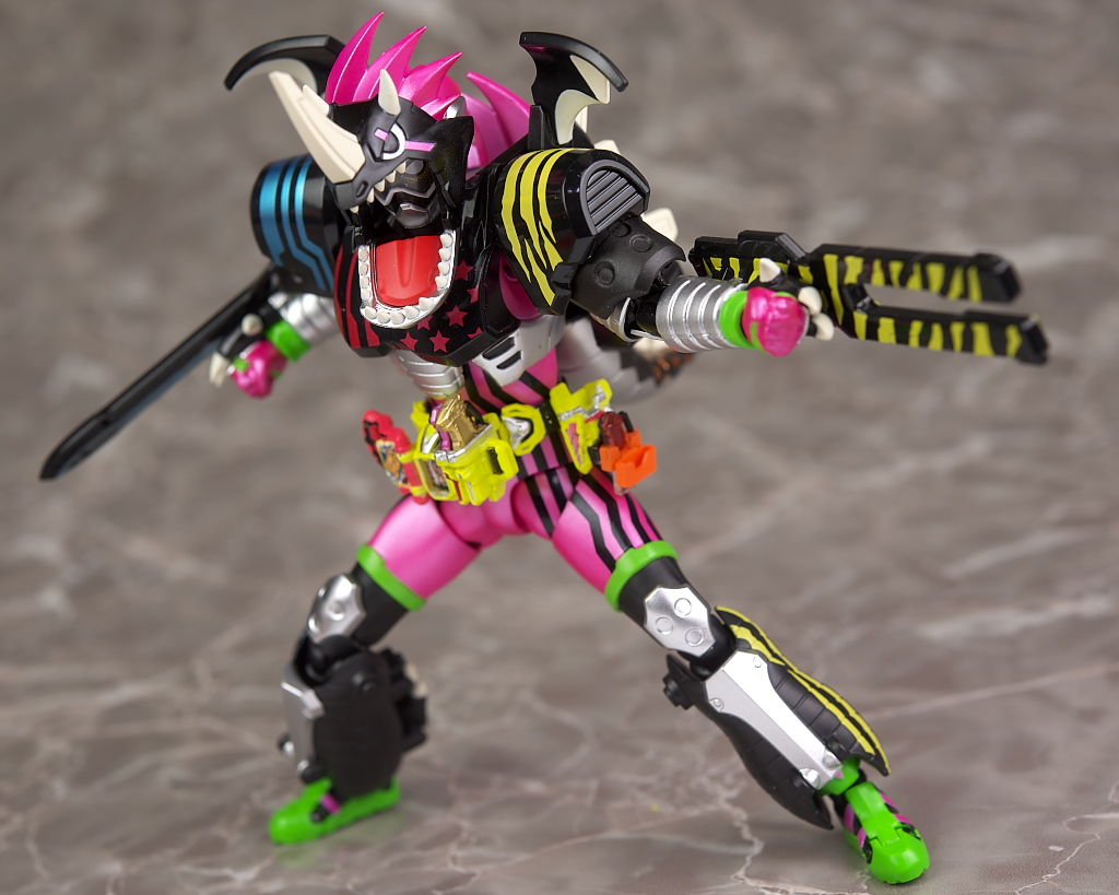 S.H.フィギュアーツ 仮面ライダーエグゼイド ハンターアクション