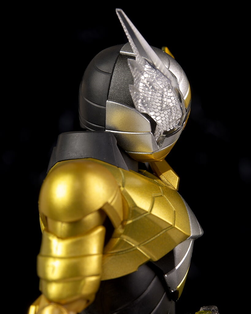 S.H.フィギュアーツ 仮面ライダービルド トライアルフォーム
