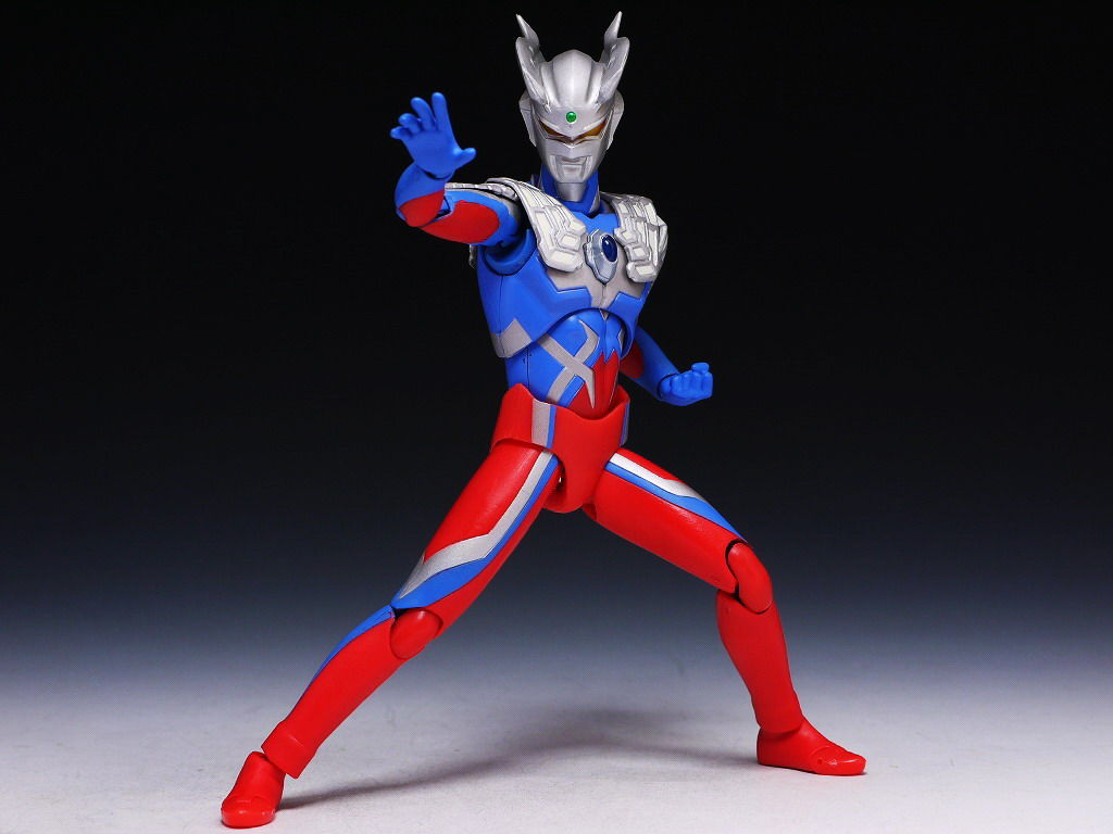 Ultra Act ウルトラマンゼロ レビュー はっちゃか