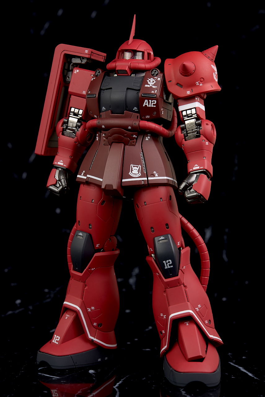 GUNDAM FIX FIGURATION METAL COMPOSITE MS-06S シャア専用ザクII