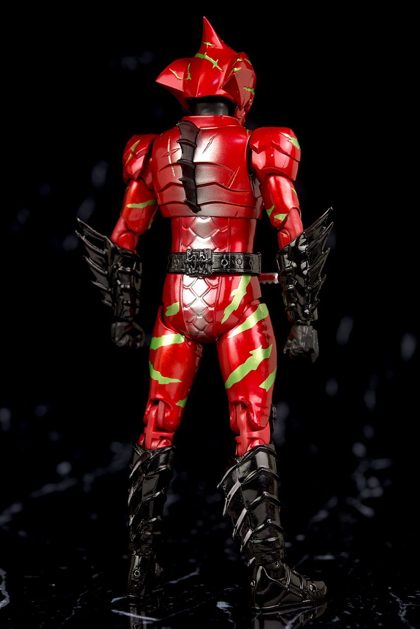 仮面ライダーアマゾンズ 最後ノ審判セット　フィギュアーツ オメガ　アルファ 仮面ライダーアマゾンズ』最後ノ審判アルファとオメガの