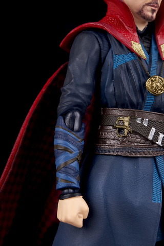 转日评 BANDAI 21年1月: S.H.F 奇异博士-《BATTLE ON TITAN》版-(复联3)