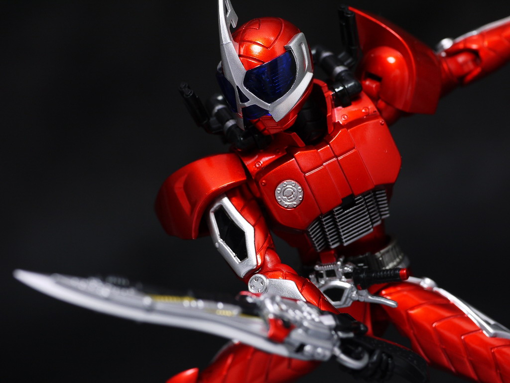 S.H.フィギュアーツ 仮面ライダーアクセル レビュー : はっちゃか