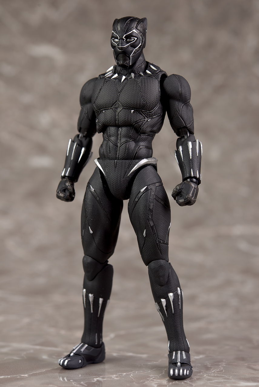 S.H.フィギュアーツ ブラックパンサー（インフィニティ・ウォー