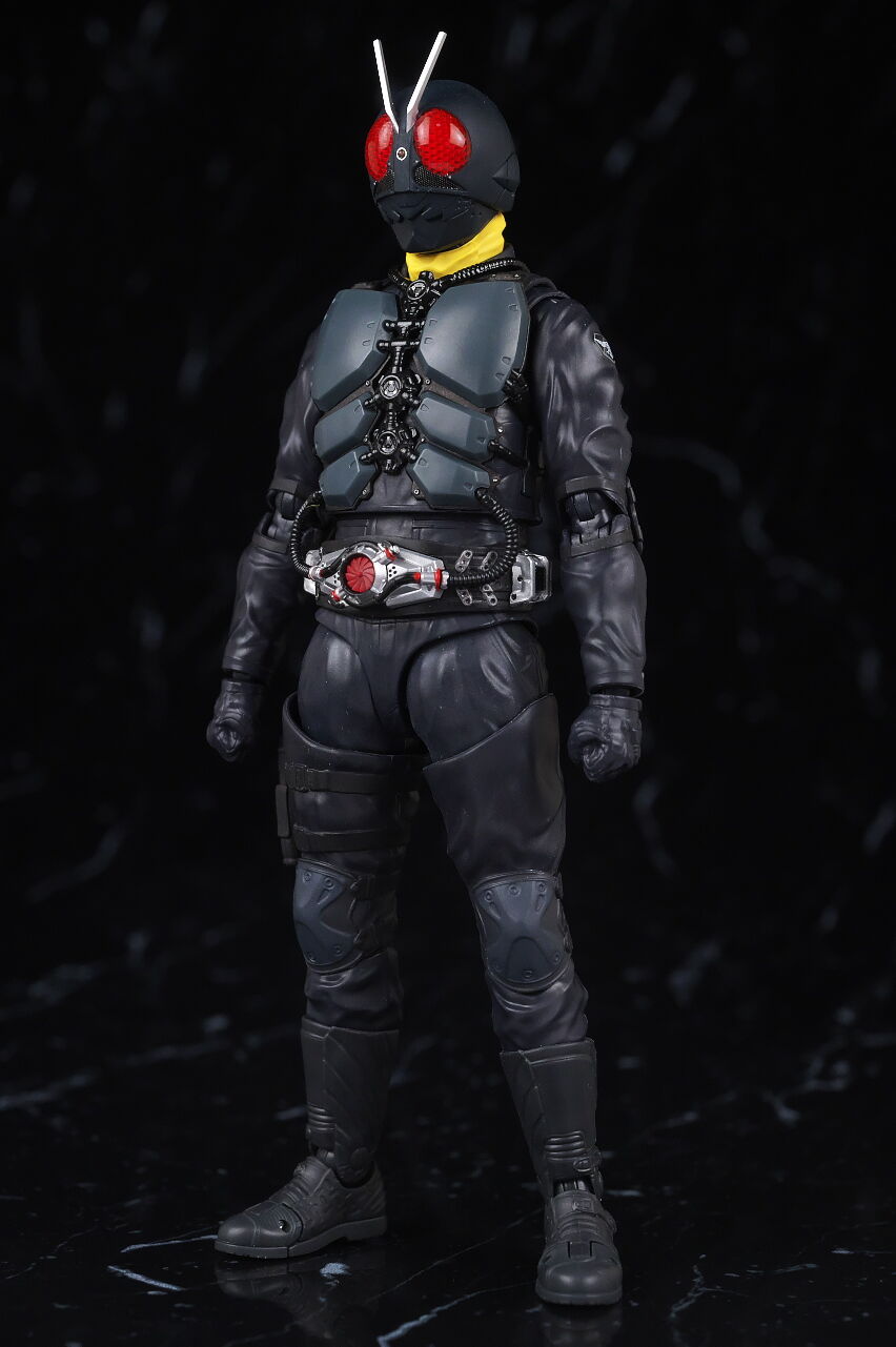 S.H.フィギュアーツ 大量発生型相変異バッタオーグ レビュー