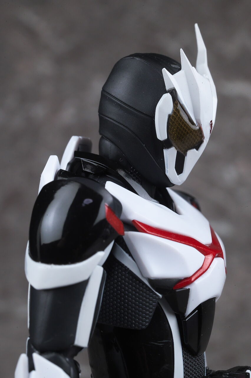 S.H.フィギュアーツ 仮面ライダーアークワン レビュー : はっちゃか