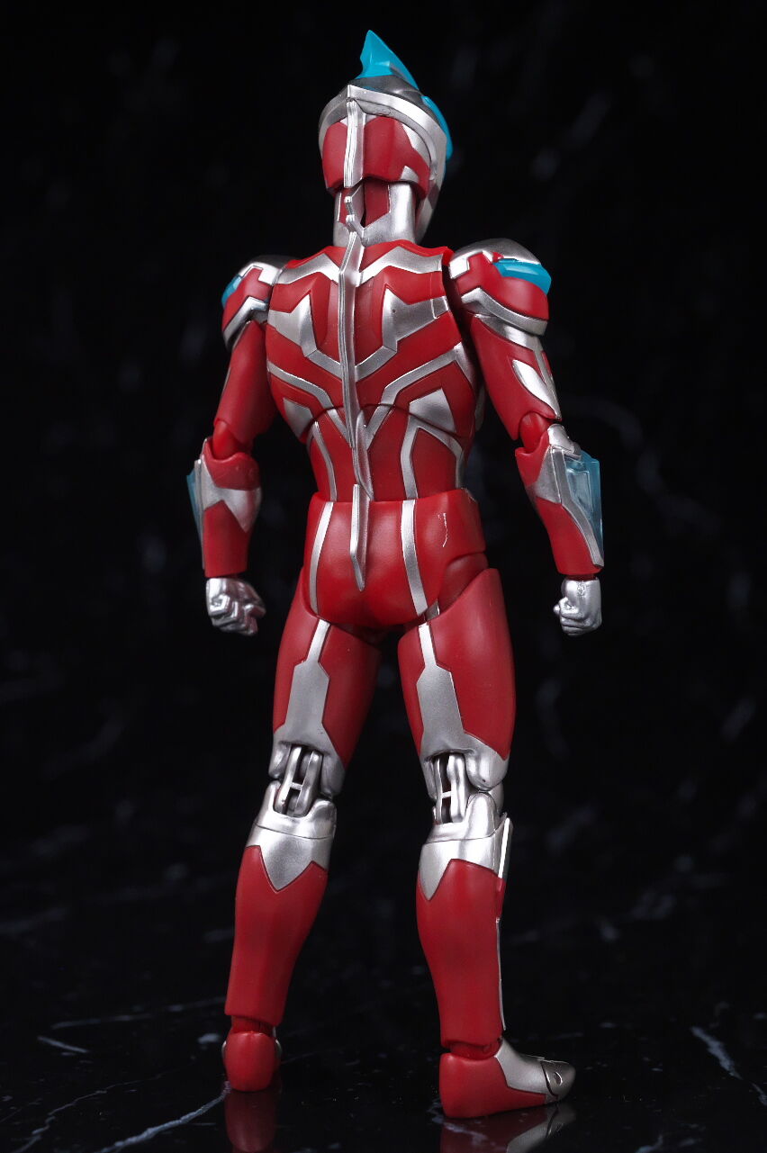S.H.フィギュアーツ ウルトラマンギンガ (ウルトラマン ニュー