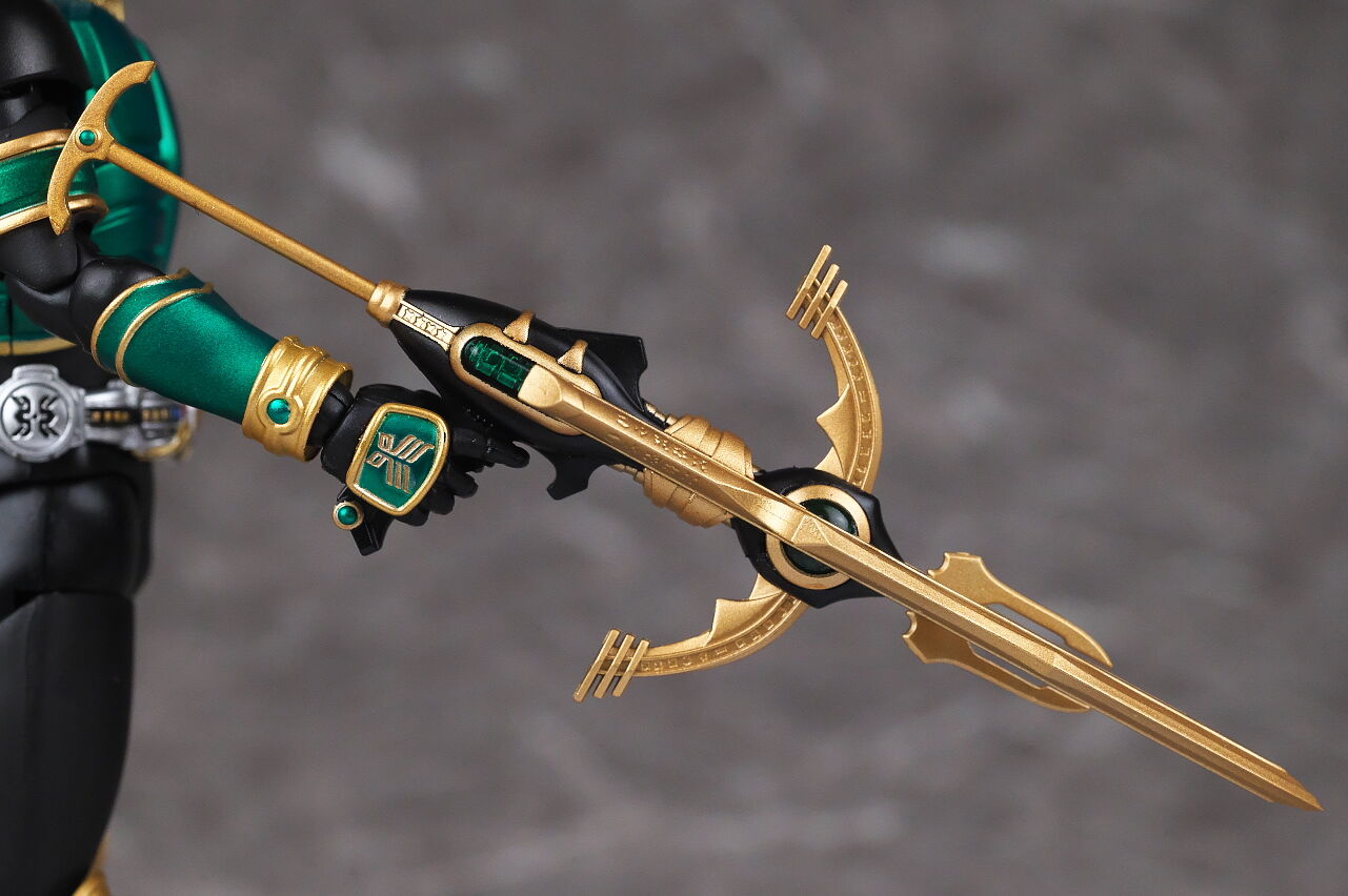 BANDAI - S.H.フィギュアーツ（真骨彫製法） 仮面ライダークウガ ライジングペガサス S.H.Figuarts（真骨彫製法） 仮面ライダークウガ ライジング