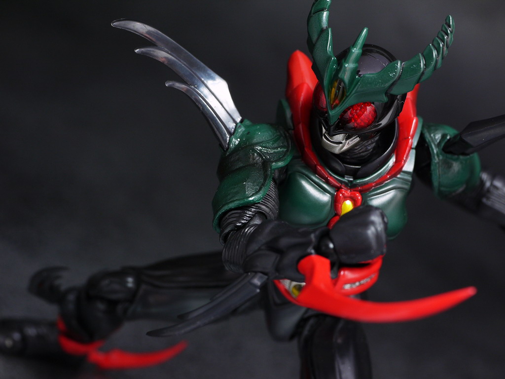 shフィギュアアーツ 仮面ライダーエクシードギルス&バイクセット Amazon.co.jp: TAMASHII NATIONS S.H.フィギュアーツ 仮面