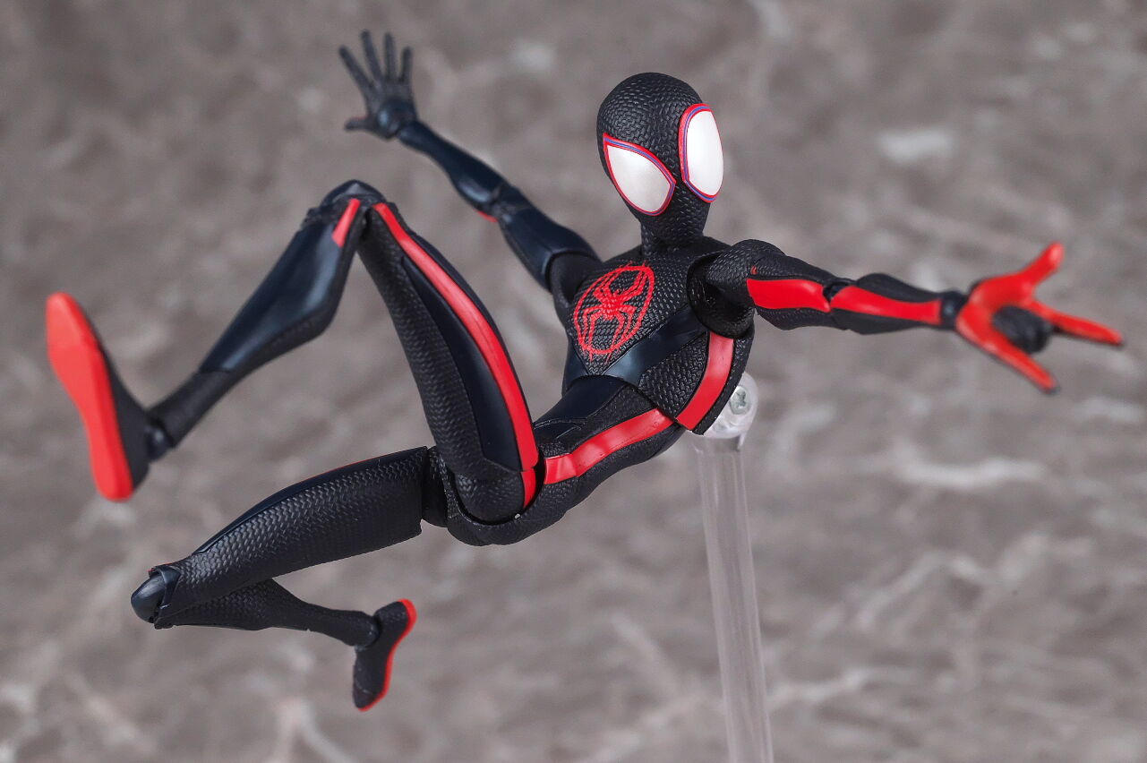 よろしくお願いいたしますスパイダーバース　S.H.フィギュアーツ　マイルスモラレス