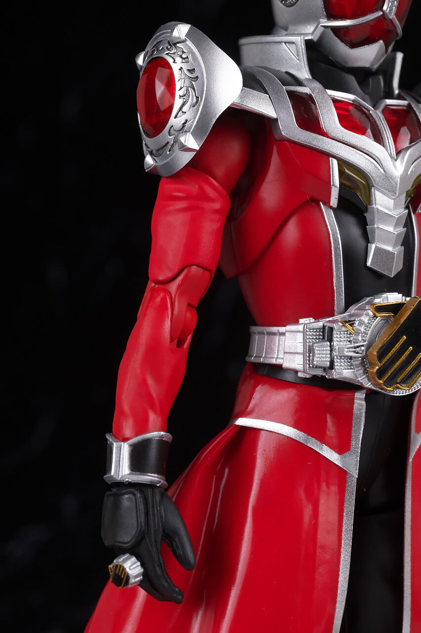 S.H.フィギュアーツ （真骨彫製法） 仮面ライダーウィザード