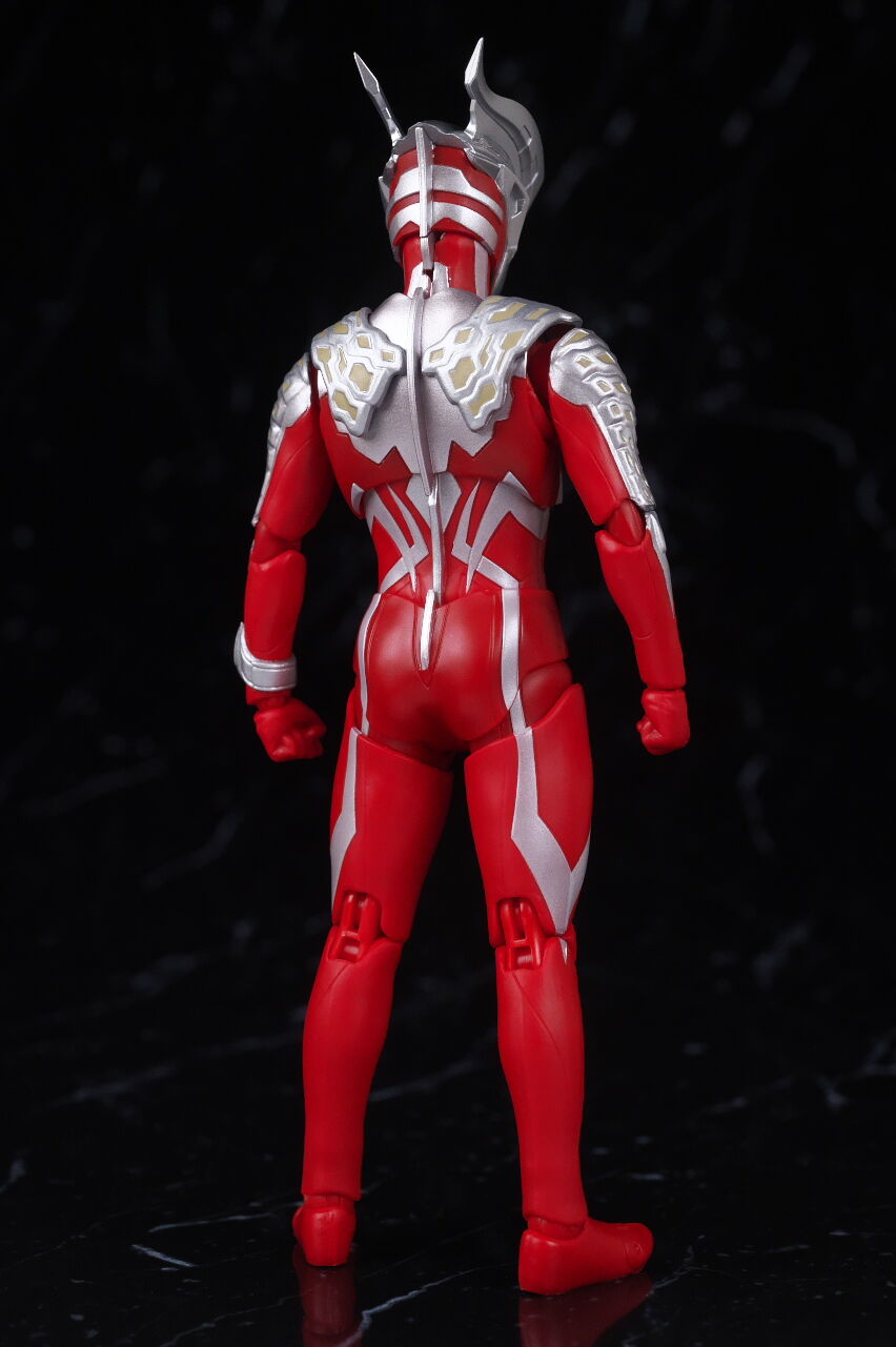 S.H.フィギュアーツ ウルトラマンゼロ ワイルドバースト レビュー : は