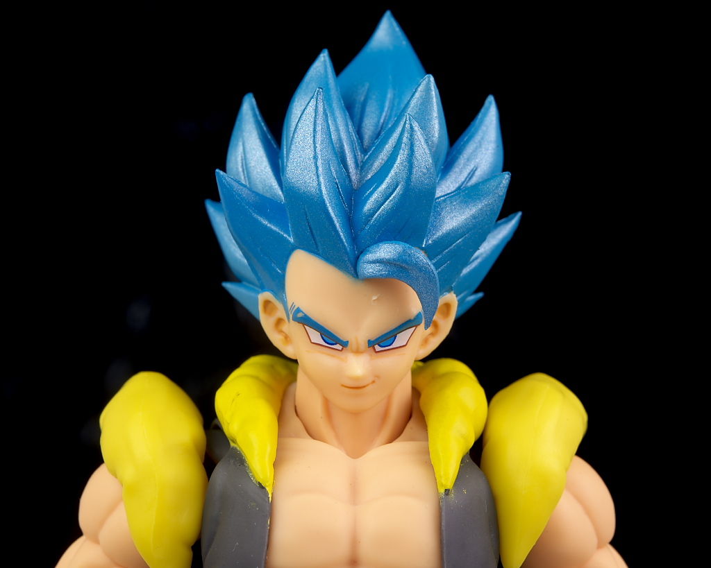 S.H.フィギュアーツ スーパーサイヤ人ゴッドスーパーサイヤ人ゴジータ