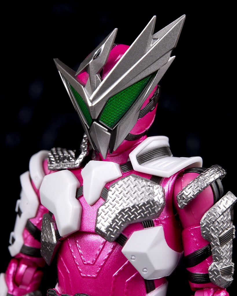 s.h.フィギュアーツ 仮面ライダー迅　バーニングファルコン　フライング　セット S.H.Figuarts 仮面ライダー迅 バーニングファルコン | 魂の玩具箱