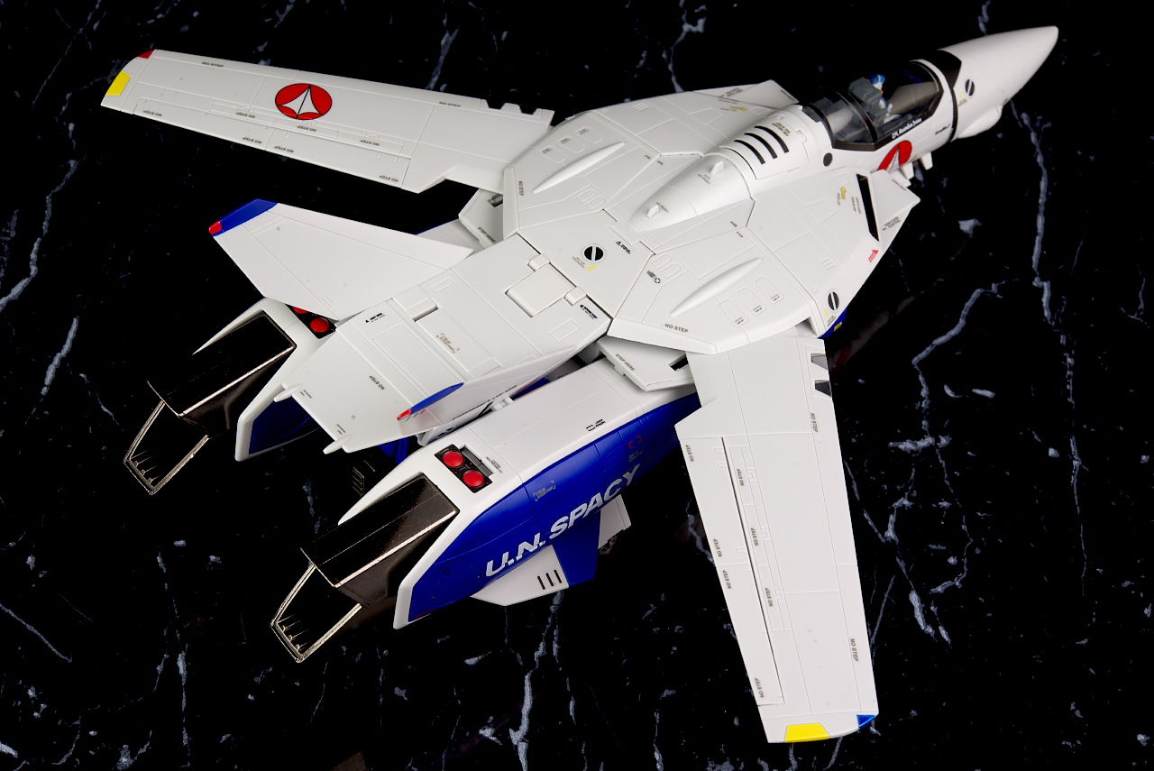 DX超合金 VF-1A バルキリー(マクシミリアン・ジーナス機