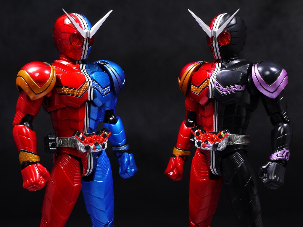 S.H.フィギュアーツ 仮面ライダーW ヒートジョーカー&ヒート