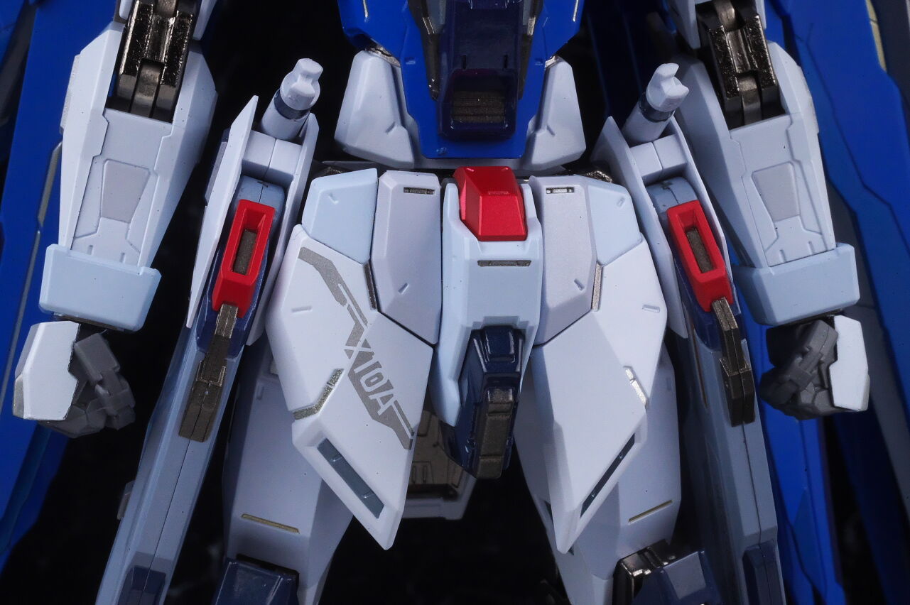 METAL BUILD フリーダムガンダム CONCEPT 2 SNOW SPARKLE Ver METAL BUILD フリーダムガンダム CONCEPT 2 SNOW SPARKLE Ver
