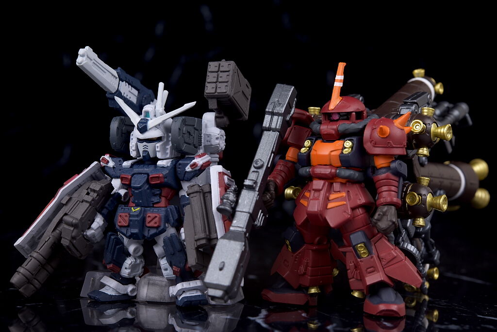 ガンダム サンダーボルト』高機動型ザク“サイコ・ザク”が