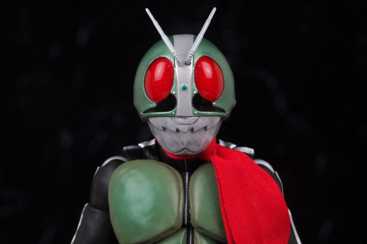 S.H.フィギュアーツ(真骨彫製法) 仮面ライダー新2号 栄光の昭和