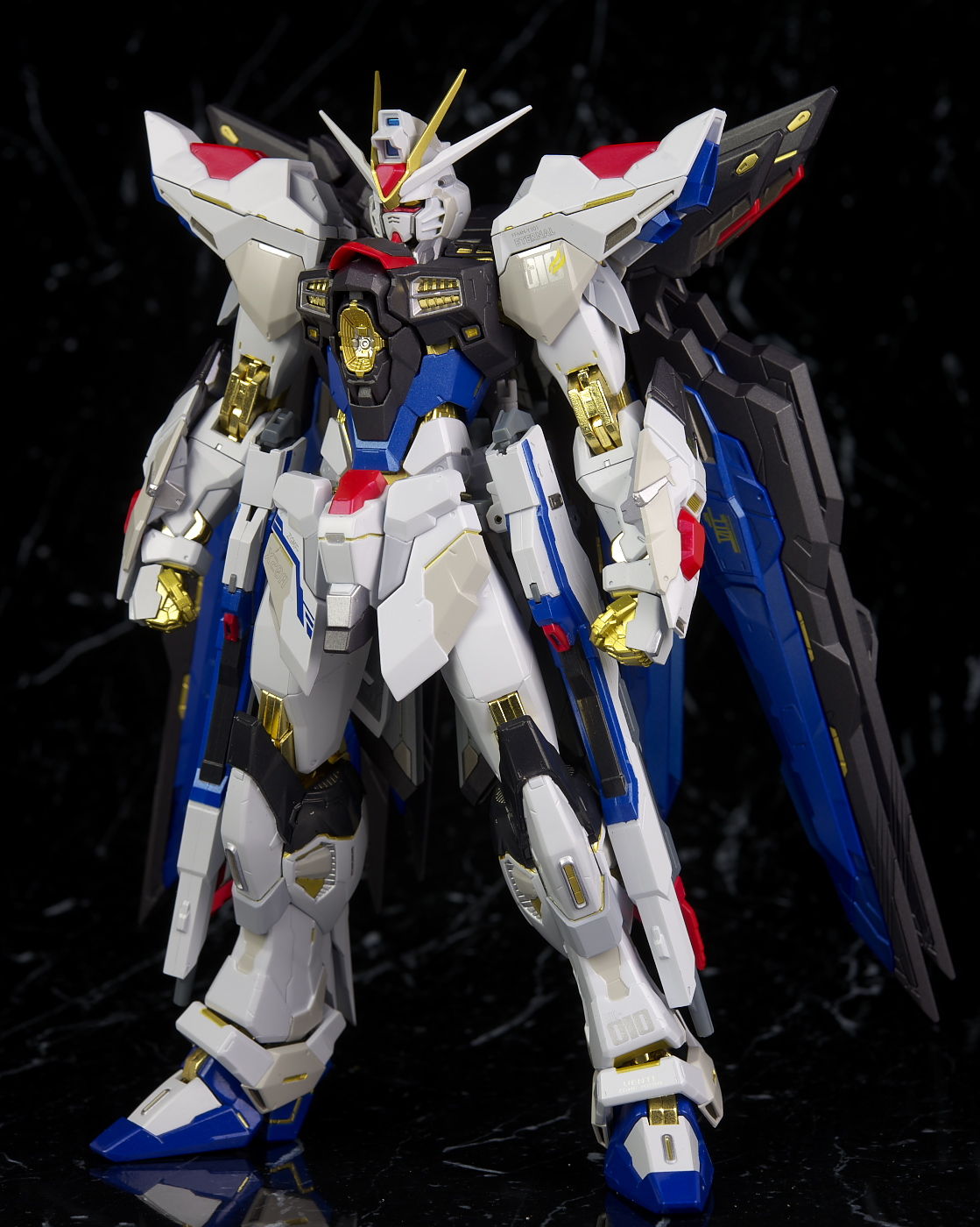 METALBUILD ストライクフリーダムガンダム SOUL BLUE Ver. - コミック