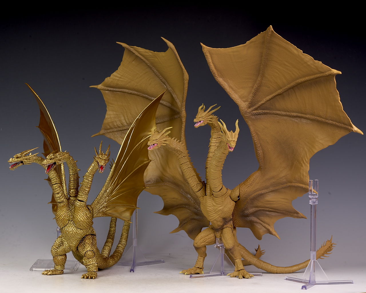 S.H.MonsterArts キングギドラ（2019)