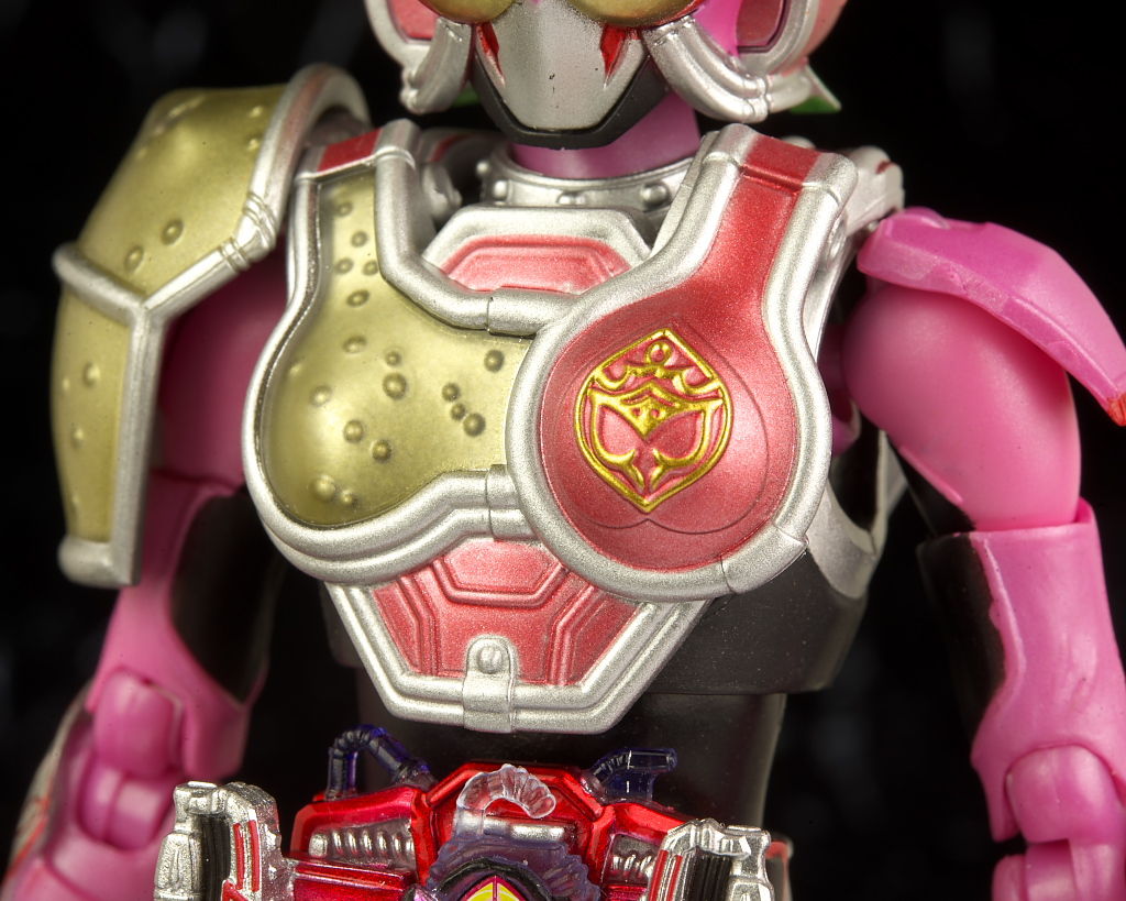 S.H.フィギュアーツ 仮面ライダーマリカ ピーチエナジーアームズ