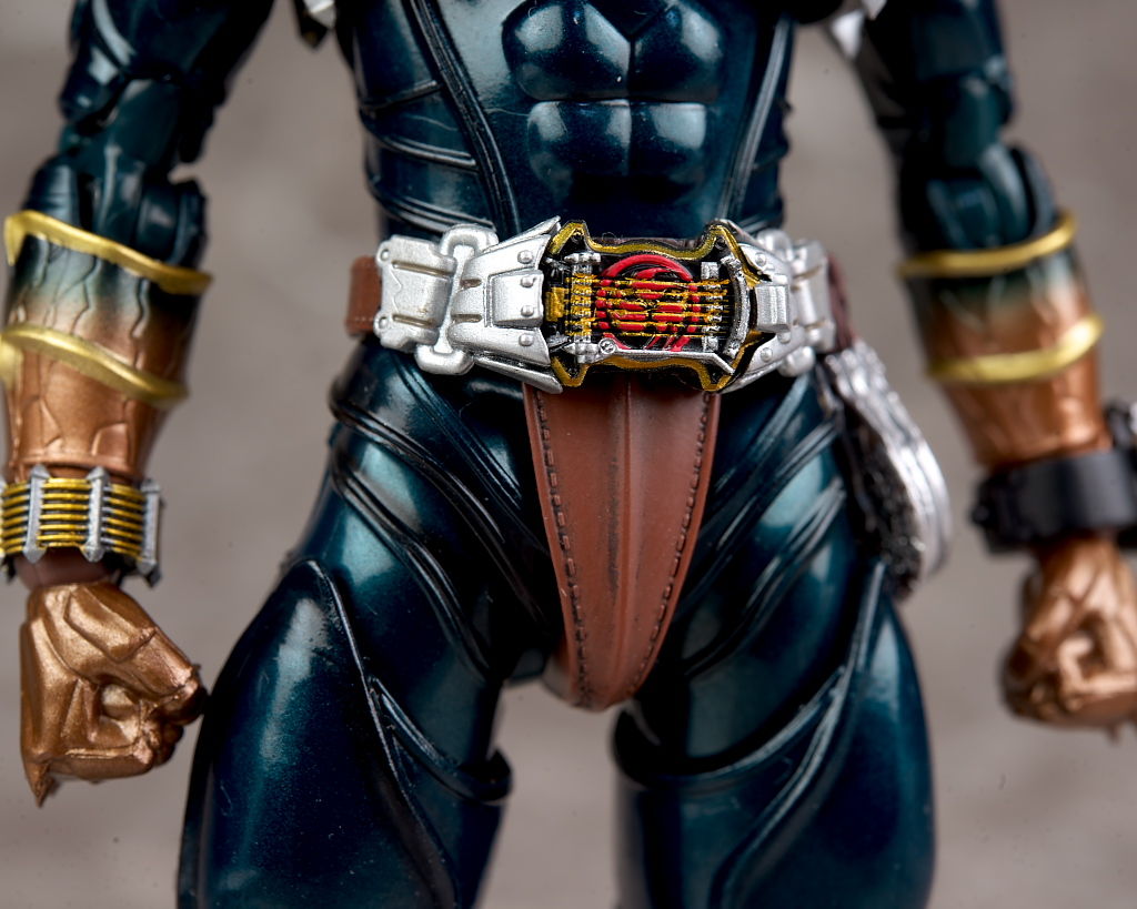SＨフィギュアーツ仮面ライダー斬鬼真骨頂 Amazon.co.jp: S.H.Figuarts（真骨彫製法） 仮面ライダー斬鬼