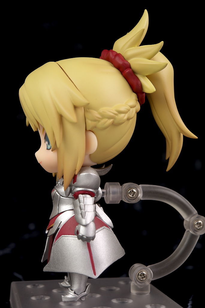 ねんどろいど “赤”のセイバー モードレッド レビュー : はっちゃか