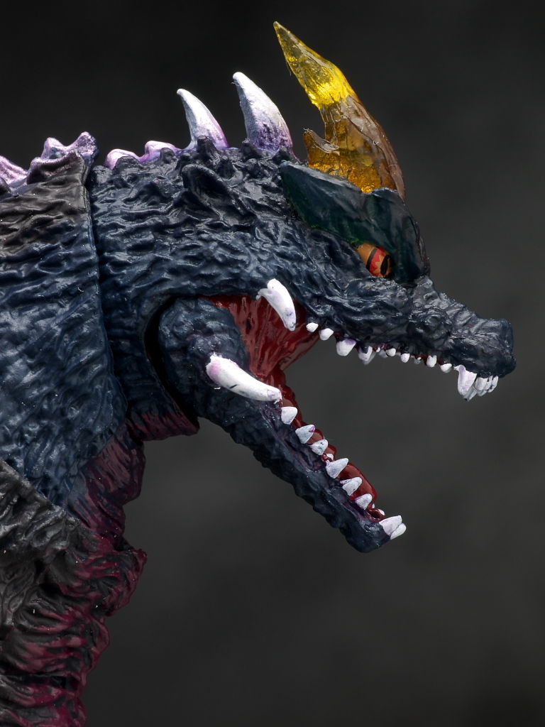 S.H.モンスターアーツ スペースゴジラ Amazon.co.jp: S.H.モンスターアーツ スペースゴジラ＆リトル