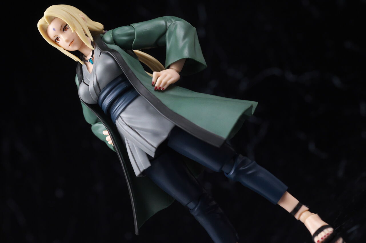 S.H.フィギュアーツ 綱手 -百豪極めし伝説の医療忍者- レビュー